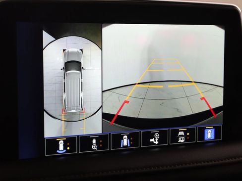 Used 2023 Chevrolet Tahoe High Country w/ Premium Package 2 image 10