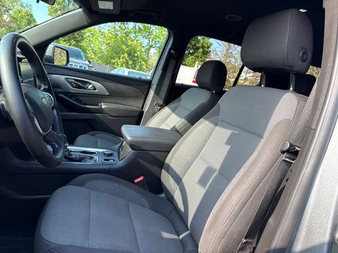 Used 2023 Chevrolet Traverse LT w/ LPO, Floor Liner Package AWD/4WD image 14