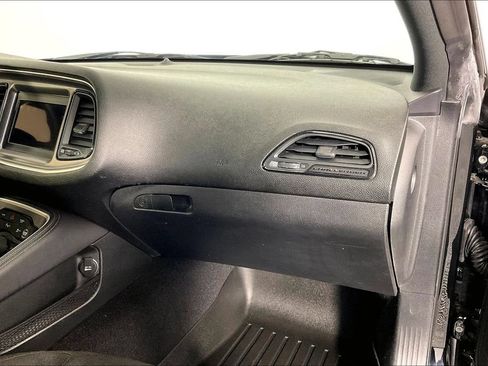 Used 2020 Dodge Challenger R/T RWD image 19