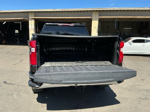 Used 2021 Chevrolet Silverado 1500 LT w/ LPO, Dark Essentials Package image 24