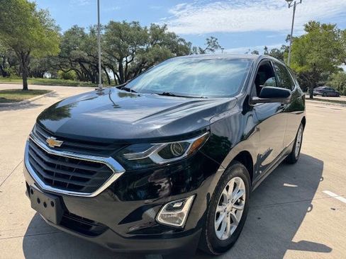 Used 2019 Chevrolet Equinox LT image 4