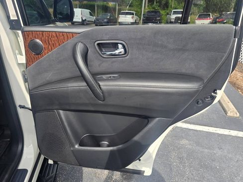 Used 2020 Nissan Armada SV w/ Driver Package AWD/4WD image 16