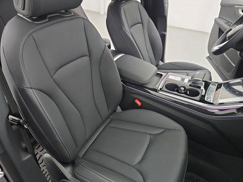 New 2026 Audi Q8 Premium Plus image 10