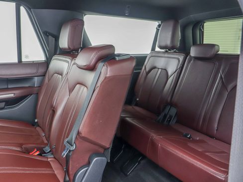 Used 2023 Ford Expedition Max Limited image 25