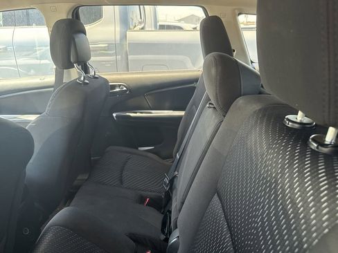 Used 2017 Dodge Journey SXT AWD/4WD image 20