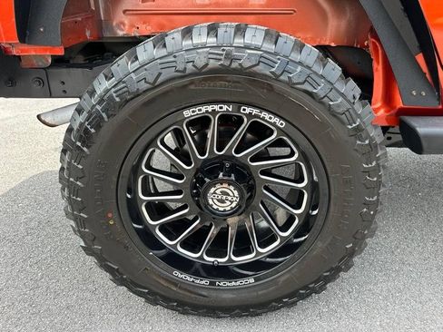 Used 2009 Jeep Wrangler Unlimited X AWD/4WD image 13