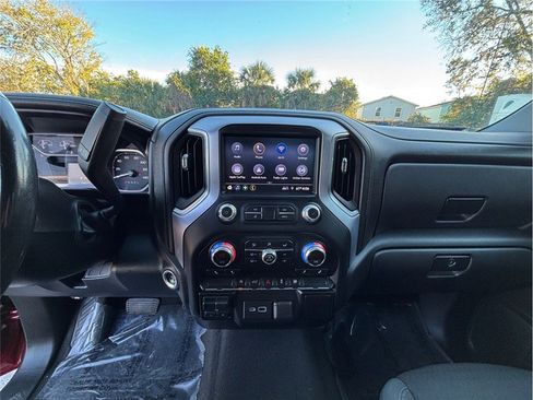 Used 2019 GMC Sierra 1500 Elevation w/ Elevation Value Package image 11