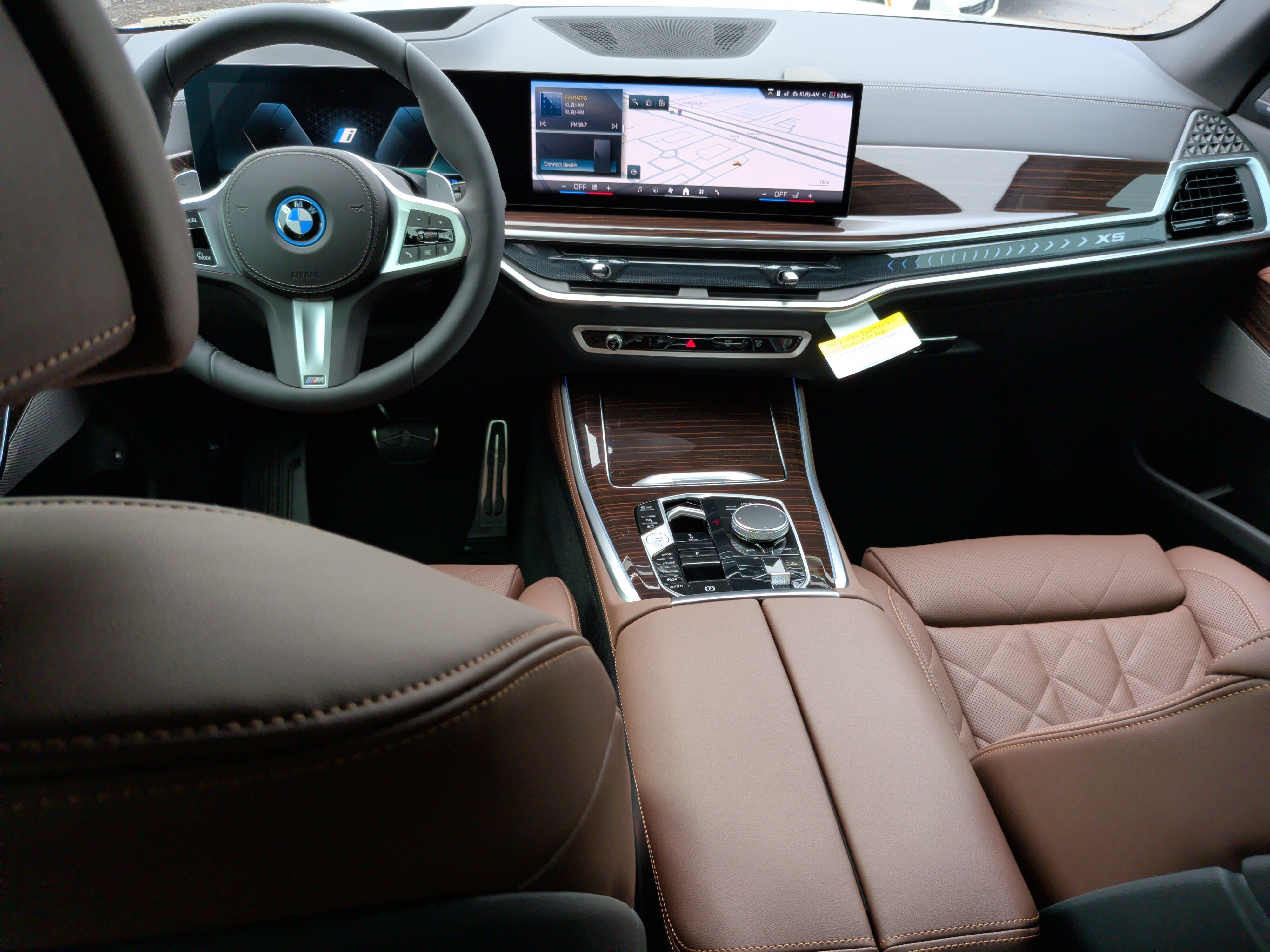 Used 2026 BMW X5 xDrive50e w/ M Sport Package AWD/4WD image 17