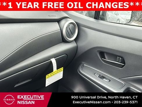 New 2025 Nissan Versa S w/ Trunk Package image 18
