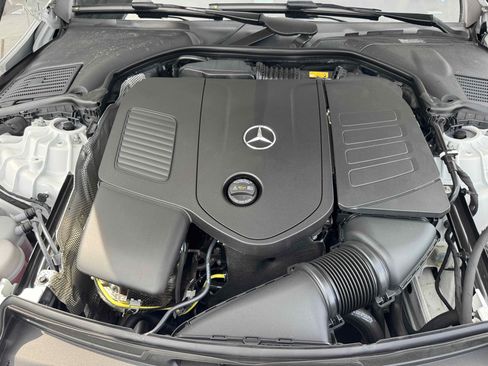 New 2025 Mercedes-Benz C 300 4MATIC Sedan image 31