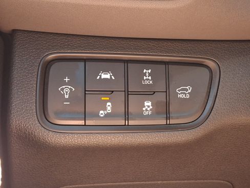 Used 2019 Hyundai Santa Fe AWD image 25