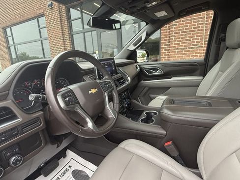 Used 2021 Chevrolet Tahoe LT w/ Rear Media and Nav Package AWD/4WD image 22
