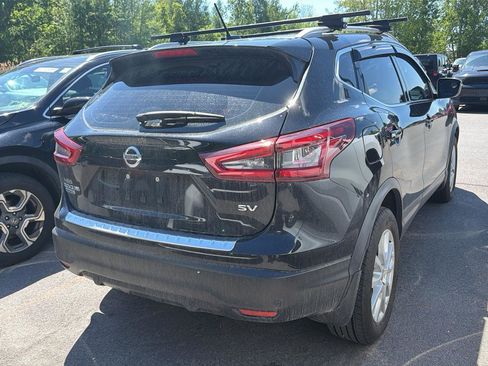 Used 2021 Nissan Rogue Sport SV FWD image 7