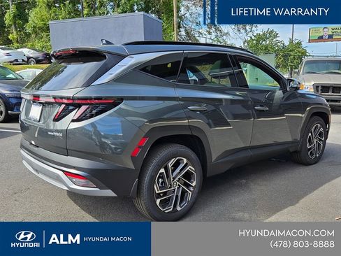 New 2025 Hyundai Tucson Limited AWD/4WD image 16