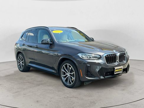 Used 2022 BMW X3 M40i AWD/4WD image 3