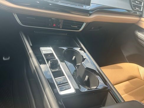 Certified 2024 Volkswagen Atlas Cross Sport SEL R-Line image 62