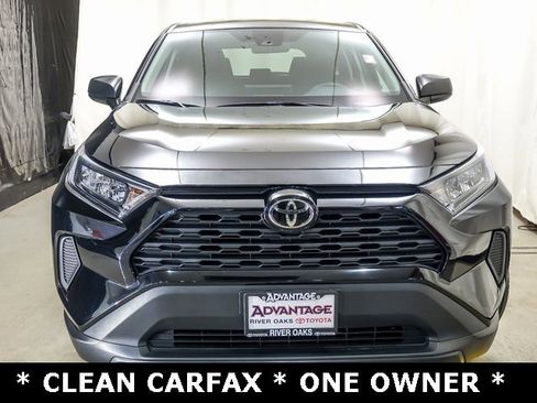 Certified 2022 Toyota RAV4 LE image 3