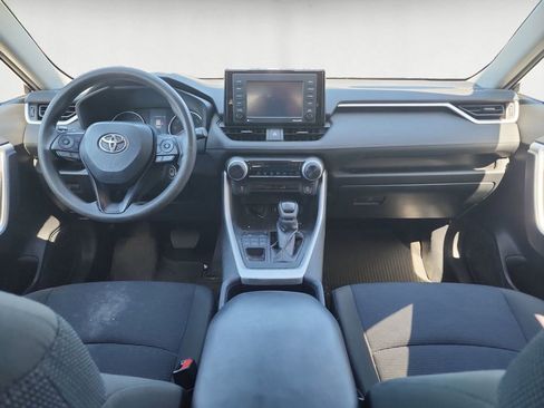Used 2022 Toyota RAV4 LE AWD/4WD image 11