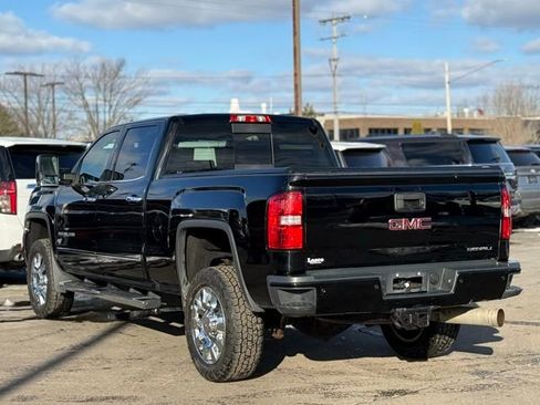 Used 2018 GMC Sierra 2500 Denali w/ Duramax Plus Package image 28