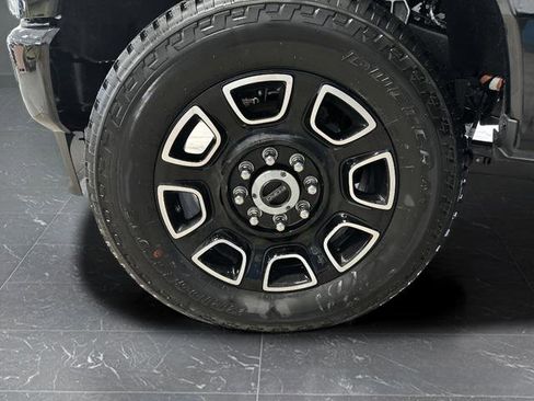 New 2026 Ford F250 Platinum image 42