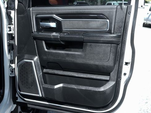 Used 2022 RAM 2500 Laramie AWD/4WD image 42