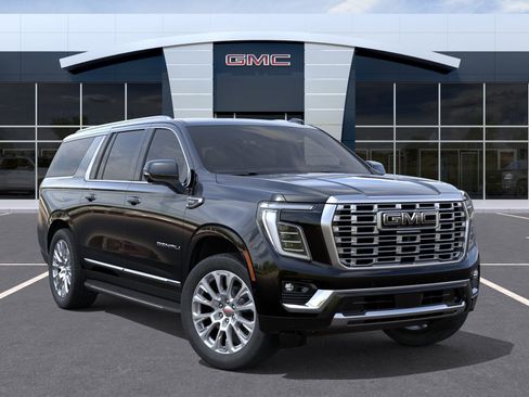 New 2026 GMC Yukon XL Denali AWD/4WD image 7