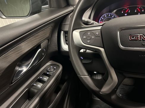 Certified 2023 GMC Terrain SLE w/ Driver Convenience Package image 13