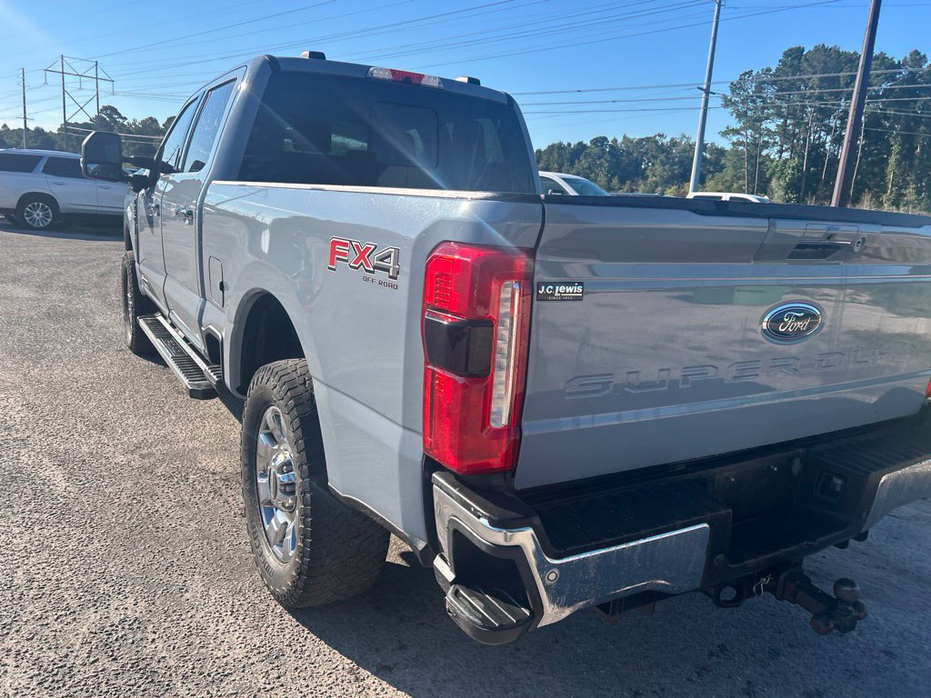 Used 2024 Ford F250 Lariat w/ Chrome Package AWD/4WD image 9