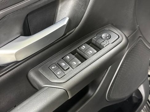 New 2026 RAM 1500 Express AWD/4WD image 17