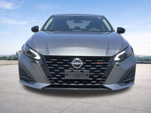 Certified 2023 Nissan Altima 2.5 SR FWD image 8