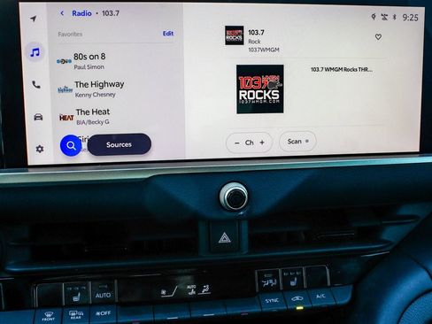 Used 2024 Toyota Crown XLE image 20