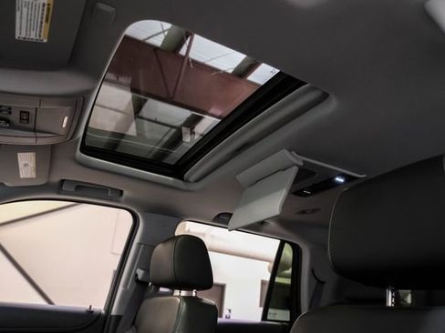 Used 2015 GMC Yukon SLT w/ Open Road Package RWD image 5