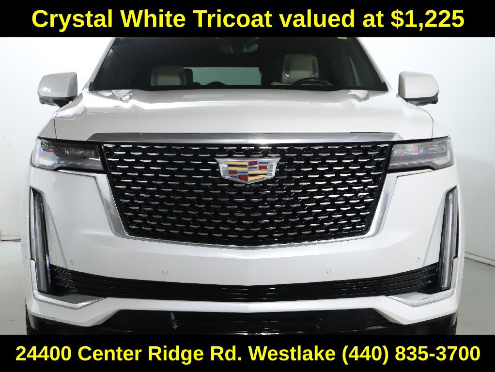 Used 2023 Cadillac Escalade Premium Luxury AWD/4WD image 6