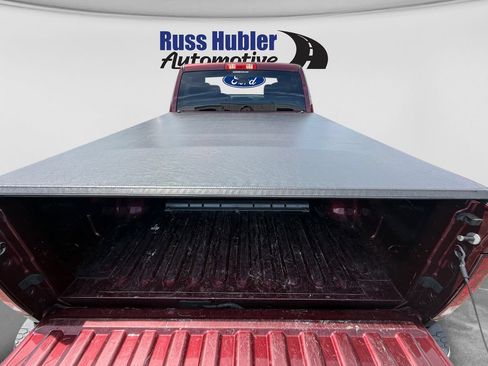 Used 2018 RAM 2500 Tradesman w/ Chrome Appearance Group AWD/4WD image 6
