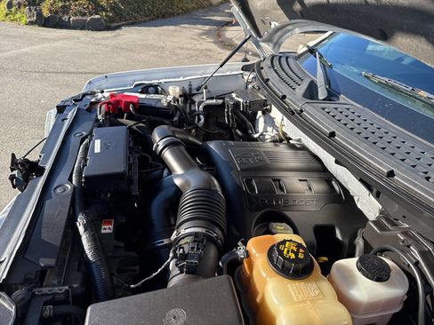 Used 2013 Ford F150 Lariat w/ Luxury Equipment Group image 11