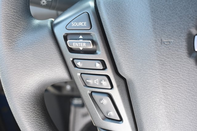Used 2022 Nissan Frontier SV RWD image 18