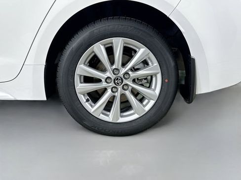 New 2026 Toyota Corolla LE image 28