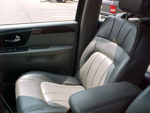 Used 2002 GMC Envoy SLT AWD/4WD image 18