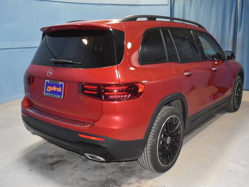 New 2026 Mercedes-Benz GLB 250 4MATIC image 23