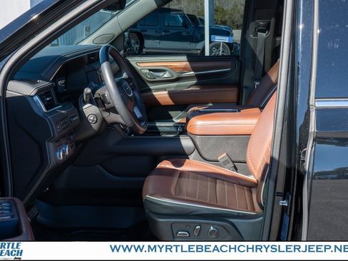 Used 2024 GMC Yukon Denali Ultimate image 19