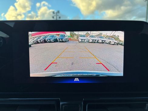 Used 2025 Chevrolet TrailBlazer LT image 17