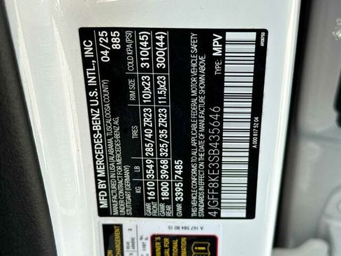 New 2025 Mercedes-Benz GLS 63 AMG 4MATIC image 27