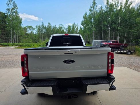 Used 2023 Ford F350 Lariat w/ Snow Plow/Camper Package AWD/4WD image 6