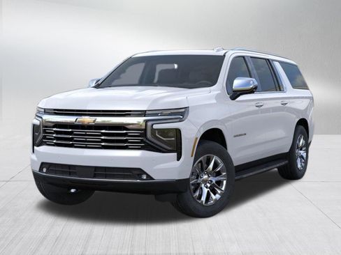 New 2026 Chevrolet Suburban Premier AWD/4WD image 9
