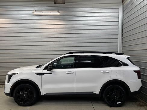 Used 2024 Kia Sorento SX AWD/4WD image 10