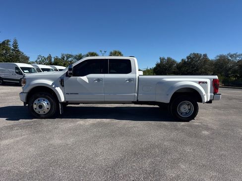 Certified 2020 Ford F450 Platinum w/ FX4 Off-Road Package image 4