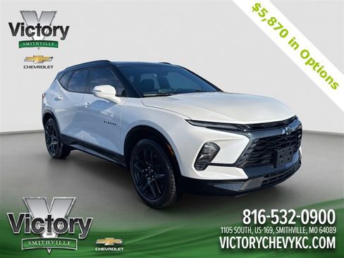 Used 2024 Chevrolet Blazer RS w/ Driver Confidence II Package image 8