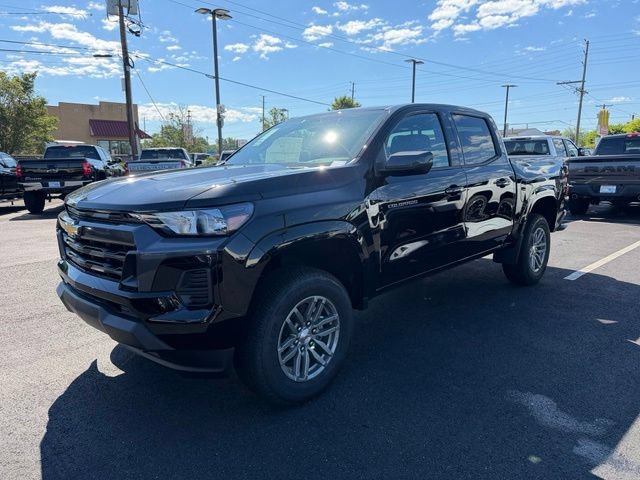 New 2026 Chevrolet Colorado LT w/ Advanced Trailering Package AWD/4WD image 3