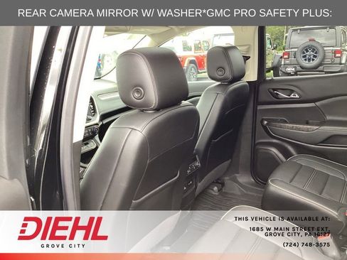 Used 2023 GMC Acadia Denali w/ Denali Ultimate Package AWD/4WD image 17