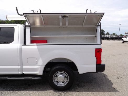 Used 2019 Ford F250 XL w/ Power Equipment Group RWD image 47